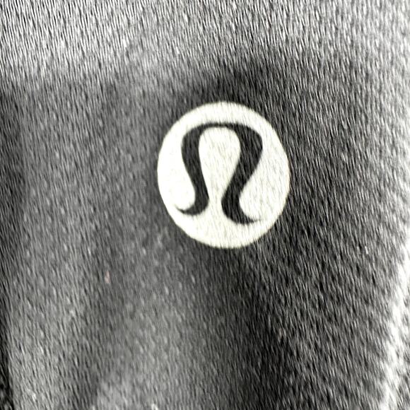 Lululemon Tone It Tank Cutout Built-In Bra Mesh Panel Light Luxtreme Black 8 - Picture 3 of 5